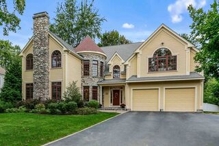 Photo of 32 Twitchell St Wellesley, MA 02482