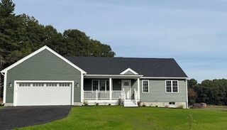 Photo of 31 Cross Rd Rochester, MA 02770