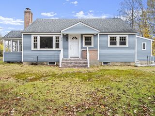 Photo of 354 Townsend Rd Groton, MA 01450
