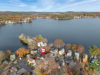 Photo of 2 Alnette Rd Merrimac, MA 01860