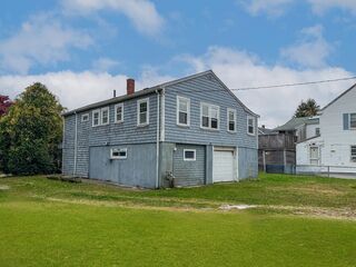 Photo of 190 Sconticut Neck Rd Fairhaven, MA 02719