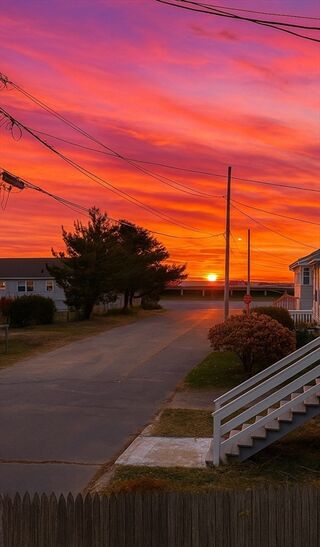 Photo of 31 Kenberma St Hull, MA 02045