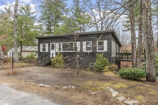 Photo of 7 Hickory Ln Lunenburg, MA 01462