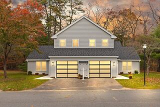 Photo of real estate for sale located at 9 Barracks Road Hudson, MA 01749