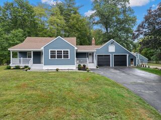 Photo of 123 Pond Street Georgetown, MA 01833