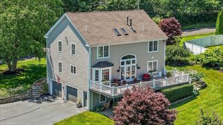 Photo of 57 Perry Hill Rd Acushnet, MA 02743