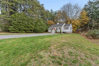 Photo of 264 Centre St Danvers, MA 01923