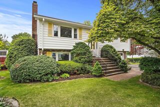 Photo of 12 Cassidy Drive Woburn, MA 01801