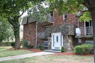 Photo of 10 Skyline Dr Braintree, MA 02184