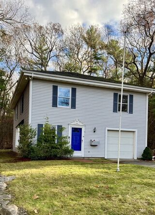 Photo of 44 Arlington Ave Braintree, MA 02184