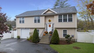 Photo of 65 Cross Road Dartmouth, MA 02747