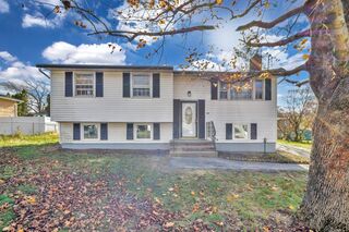 Photo of real estate for sale located at 10 Fitzpatrick Ave Brockton, MA 02301