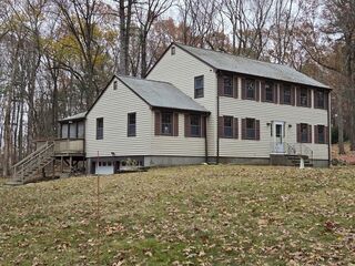 Photo of 139 Picnic St Boxborough, MA 01719