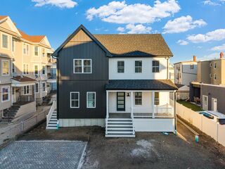 Photo of real estate for sale located at 138 Eighteenth Fall River, MA 02723
