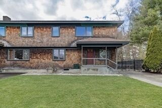 Photo of 39 Neillian St Bedford, MA 01730