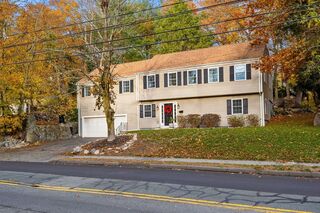 Photo of 960 Summer St Lynnfield, MA 01940