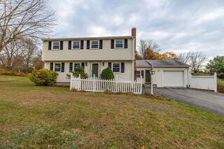 Photo of real estate for sale located at 97 Kendall Rd Tewksbury, MA 01876
