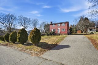 Photo of 16 Old Farm Rd Spencer, MA 01562