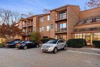 Photo of 132 W Meadow Rd Haverhill, MA 01832