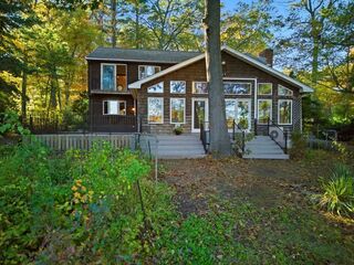 Photo of real estate for sale located at 33 W Elm St Hopkinton, MA 01748