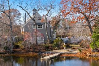 Photo of 553 Monponsett St Halifax, MA 02338