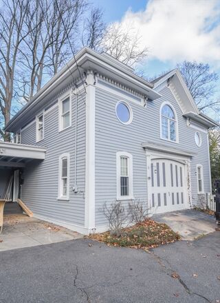 Photo of real estate for sale located at 27A South Elm St Haverhill, MA 01835