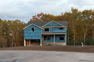 Photo of real estate for sale located at 16 Matts Way Seekonk, MA 02771