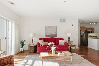 Photo of 3 Repton Cir Watertown, MA 02472