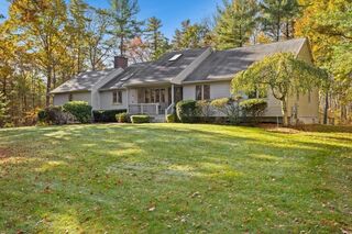 Photo of 14 Alberta Ln Lakeville, MA 02347
