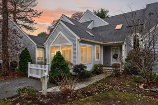 Photo of real estate for sale located at 16 Gold Leaf Ln Mashpee, MA 02649