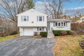 Photo of 13 Crowley Rd Burlington, MA 01803