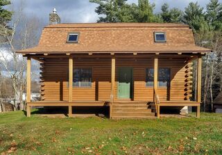 Photo of 134 Crescent St Hanson, MA 02341