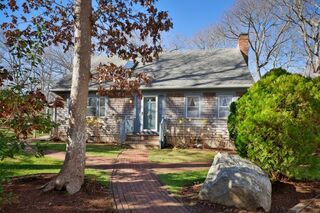 Photo of 169 Clover Hill Drive Tisbury, MA 02568