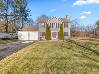 Photo of 141 Peach St Barre, MA 01005