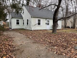 Photo of 32 Doty Dr Stoughton, MA 02072