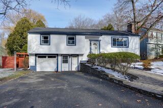 Photo of 149 Boston Rock Rd Melrose, MA 02176