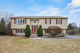 Photo of 4 Corey Drive Oxford, MA 01540