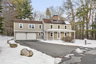Photo of 18 Douglas Dr Ayer, MA 01432