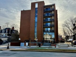 Photo of 390 Broadway Somerville, MA 02145