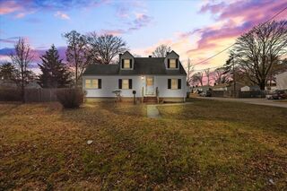 Photo of real estate for sale located at 31 Magnolia Ave Brockton, MA 02301