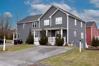 Photo of 3 Old Field Way Lakeville, MA 02347