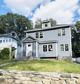 Photo of 122 Copperfield Rd Worcester, MA 01602