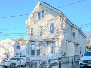Photo of 2 Hillside Ave Somerville, MA 02145