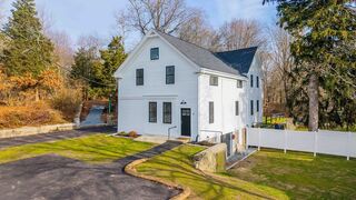 Photo of 16 Water St Freetown, MA 02702