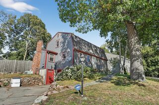 Photo of real estate for sale located at 116 Gordon Rd Braintree, MA 02184