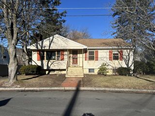 Photo of real estate for sale located at 48 Burnett St Melrose, MA 02176