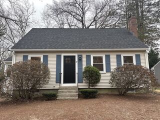 Photo of 37 Berlin St Rockland, MA 02370