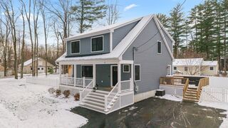 Photo of real estate for sale located at 2 Mapleton Rd Merrimac, MA 01860