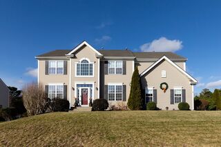 Photo of real estate for sale located at 520 Raymond Rd Plymouth, MA 02360