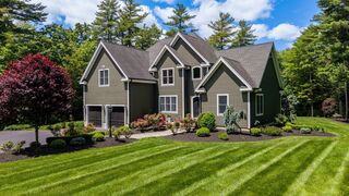Photo of real estate for sale located at 50 Elm St Plympton, MA 02367